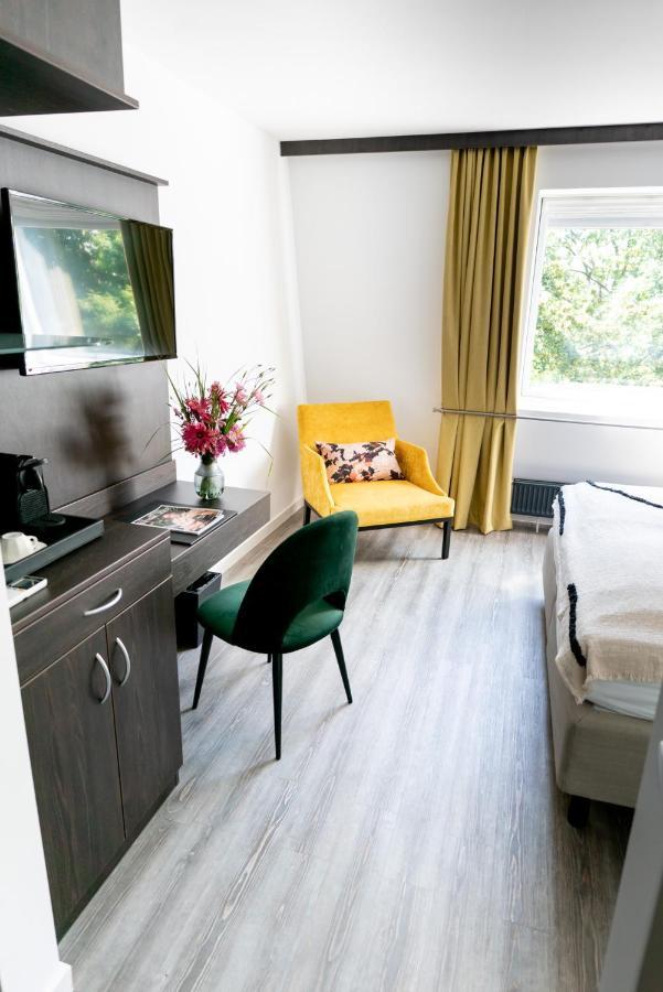 Luxstay - Self-check-in Hotel 3*