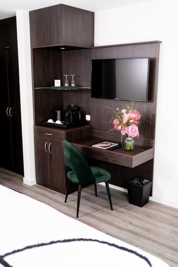 Luxstay - Self-check-in Hotel 3*
